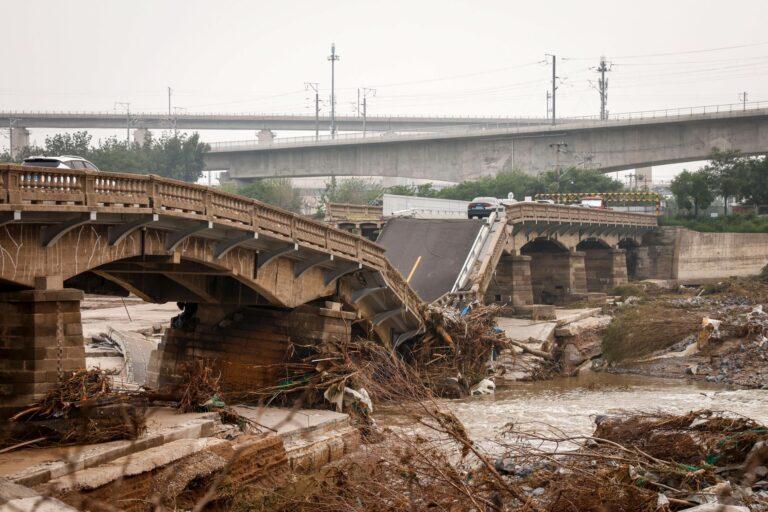 China activa nivel de alerta IV por inundaciones en 13 provincias China activa nivel de alerta IV por inundaciones en 13 provincias