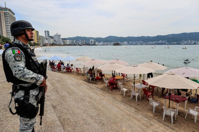 Una ola de violencia azota al turismo de la icónica zona de playa mexicana de Acapulco Una ola de violencia azota al turismo de la icónica zona de playa mexicana de Acapulco