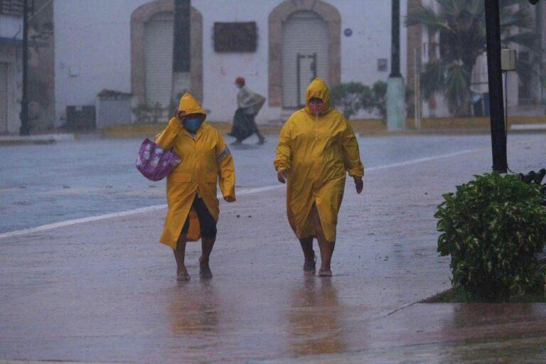 El huracán Idalia se aleja de México pero dejará lluvias en la península de Yucatán El huracán Idalia se aleja de México pero dejará lluvias en la península de Yucatán
