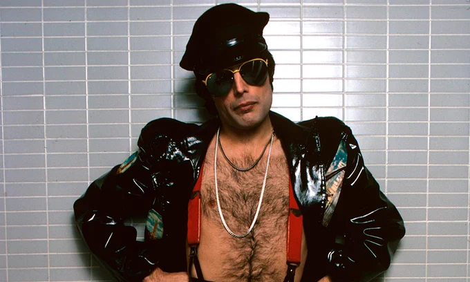 La pasión de Freddie Mercury por la pintura española se expone en Sotheby’s La pasión de Freddie Mercury por la pintura española se expone en Sotheby’s