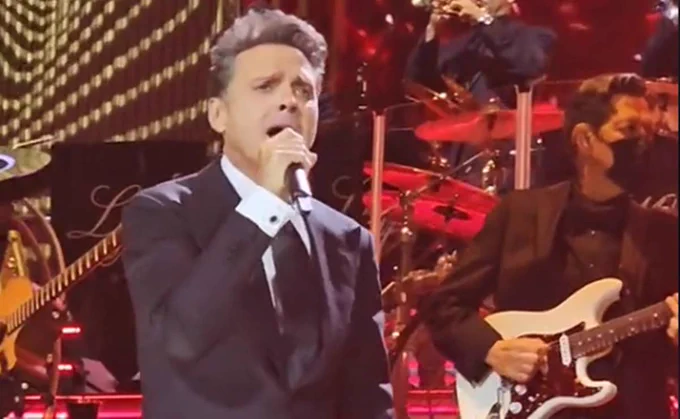 Luis Miguel tiene bronquitis y se somete a tratamiento de corticoides Luis Miguel tiene bronquitis y se somete a tratamiento de corticoides