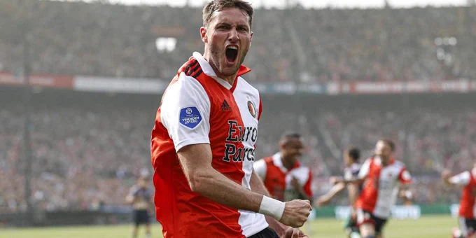 Santiago Giménez firma hasta 2027 con el Feyenoord Santiago Giménez firma hasta 2027 con el Feyenoord