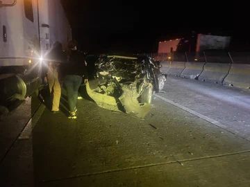 Accidente sobre la México-Querétaro deja un muerto y varios heridos Accidente sobre la México-Querétaro deja un muerto y varios heridos