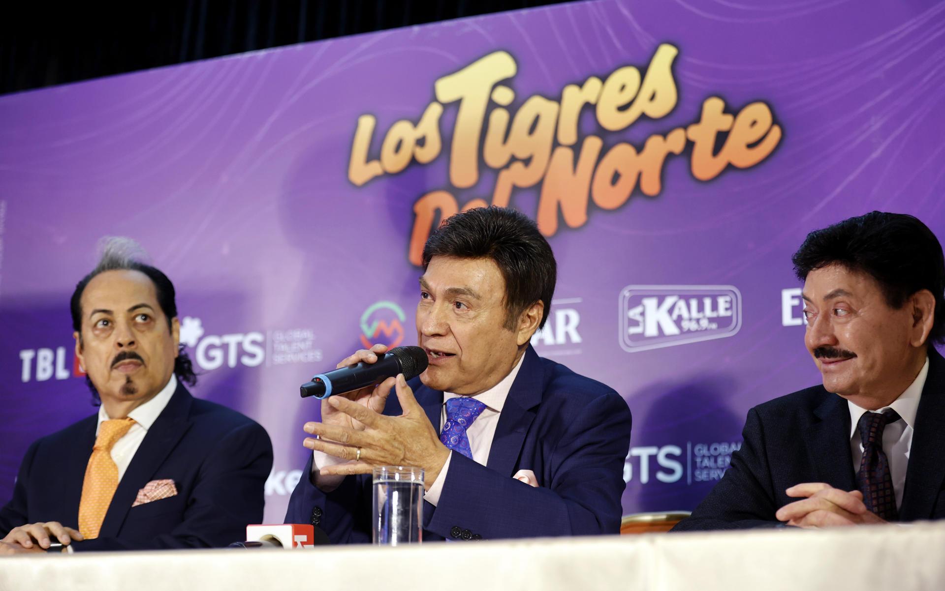 Los Tigres del Norte llegan a Bogotá y prometen conciertos “llenos de sorpresas”