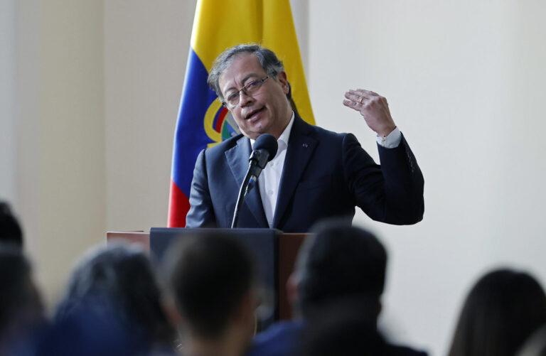Petro modifica la terna enviada a la Corte Suprema para la elección del próximo fiscal colombiano Petro modifica la terna enviada a la Corte Suprema para la elección del próximo fiscal colombiano