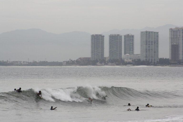Se forma el huracán Jova en el Pacífico mexicano y causa lluvias en el occidente del país Se forma el huracán Jova en el Pacífico mexicano y causa lluvias en el occidente del país