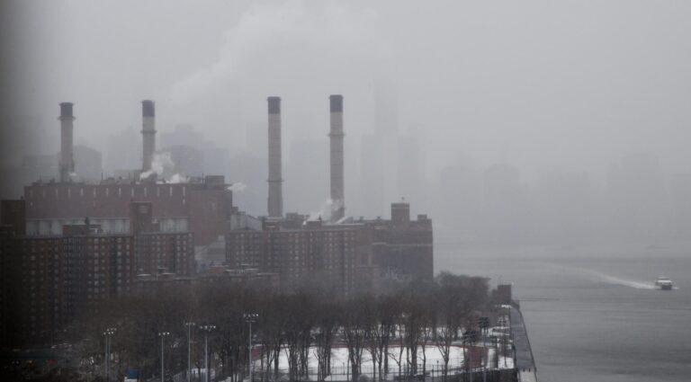 La exposición a la contaminación puede aumentar el riesgo de ictus a corto plazo