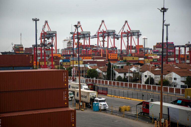 La actividad económica de Argentina avanzó un 2,4 % en julio La actividad económica de Argentina avanzó un 2,4 % en julio