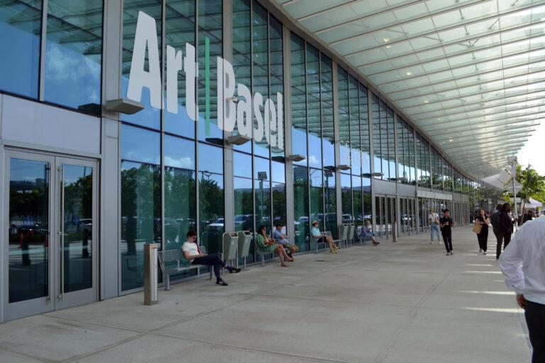 Art Basel Miami Beach reunirá 277 galerías, la gran mayoría de Norte y Suramérica Art Basel Miami Beach reunirá 277 galerías, la gran mayoría de Norte y Suramérica