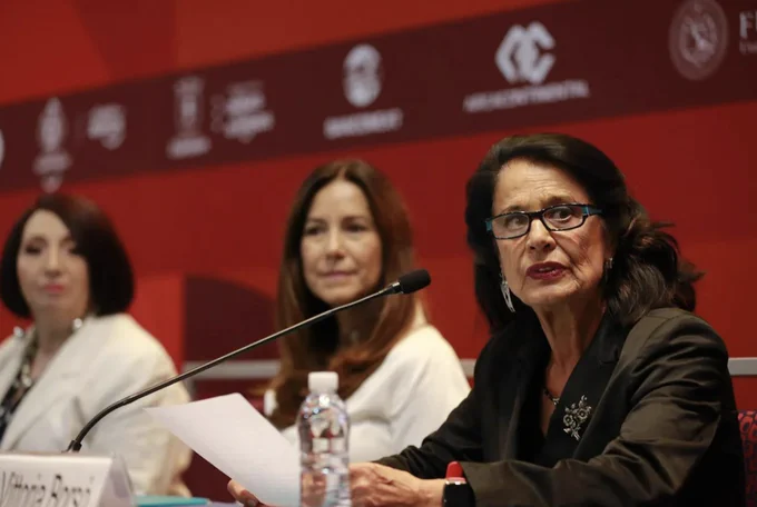 A Coral Bracho el Premio FIL de Literatura en Lenguas Romances 2023