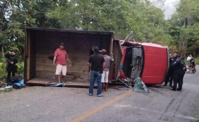 Mueren dos migrantes y 38 resultan lesionados en Chiapas