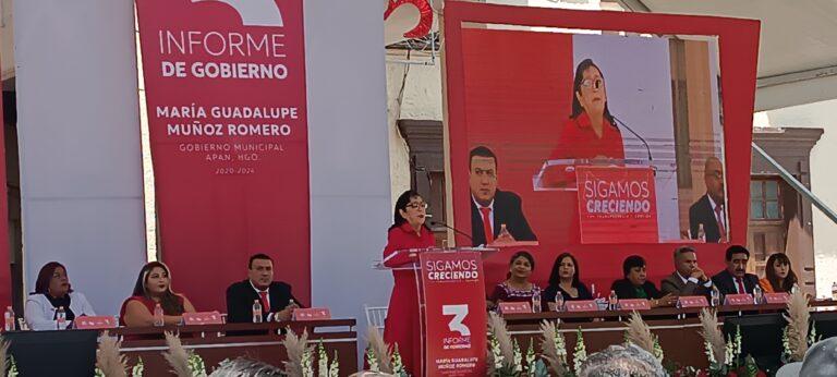 Alcaldesa rinde su Tercer informe de Gobierno