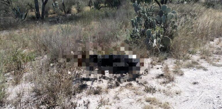 “Un hombre fue encontrado calcinado al costado de un camino de terracería.” “Un hombre fue encontrado calcinado al costado de un camino de terracería.”