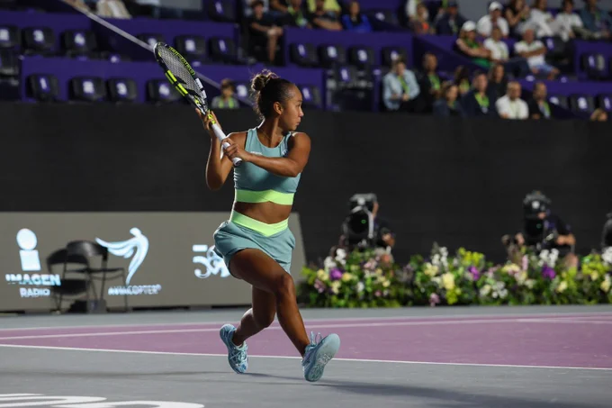 Leylah Fernández y Sloane Stephens triunfan en Guadalajara Open WTA Leylah Fernández y Sloane Stephens triunfan en Guadalajara Open WTA