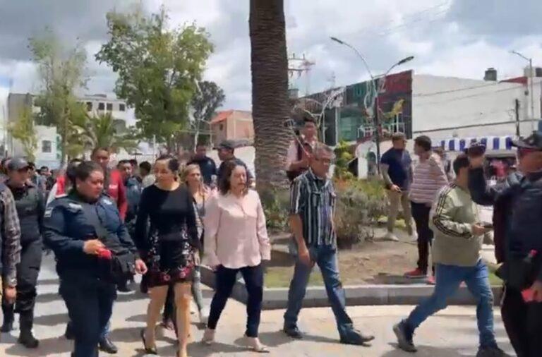 Policías municipales de Tizayuca en paro para exigir mejores condiciones laborales Policías municipales de Tizayuca en paro para exigir mejores condiciones laborales