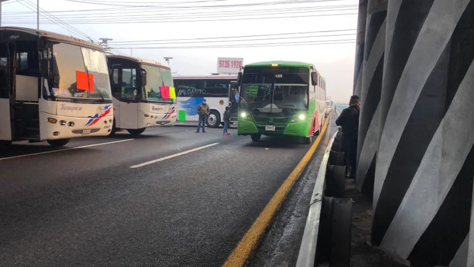 Reinician transportistas ruta Tizayuca-Edomex con presencia de GN Reinician transportistas ruta Tizayuca-Edomex con presencia de GN