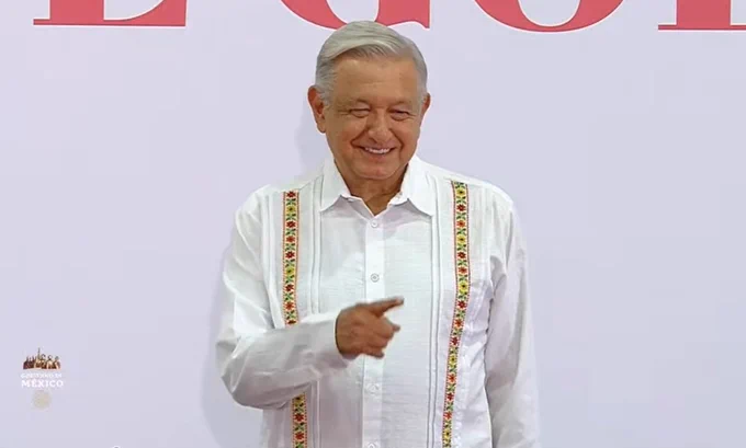Gobernadores de oposición que asisten al informe de AMLO Gobernadores de oposición que asisten al informe de AMLO