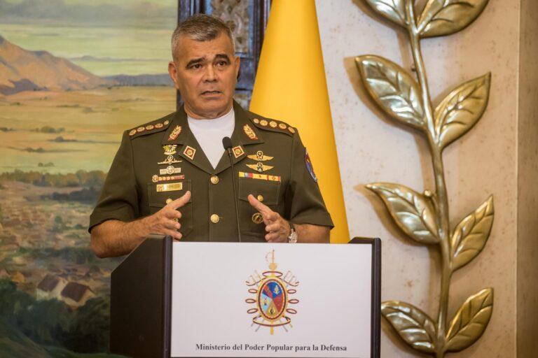 El ministro de Defensa venezolano llama al mundo a rechazar las sanciones internacionales El ministro de Defensa venezolano llama al mundo a rechazar las sanciones internacionales