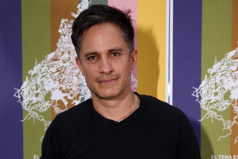 Gael García Bernal homenajeado en Francia: “en los 90 hacer cine era un acto de rebeldía” Gael García Bernal homenajeado en Francia: “en los 90 hacer cine era un acto de rebeldía”