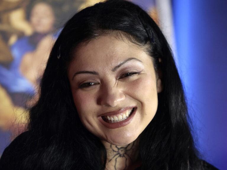 Mon Laferte se adentra en una nueva etapa: reflexión, calma y amor al arte Mon Laferte se adentra en una nueva etapa: reflexión, calma y amor al arte