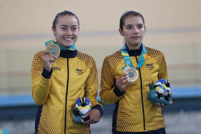 Colombia gana en un último y emocionante esprint el oro en madison y México es plata Colombia gana en un último y emocionante esprint el oro en madison y México es plata