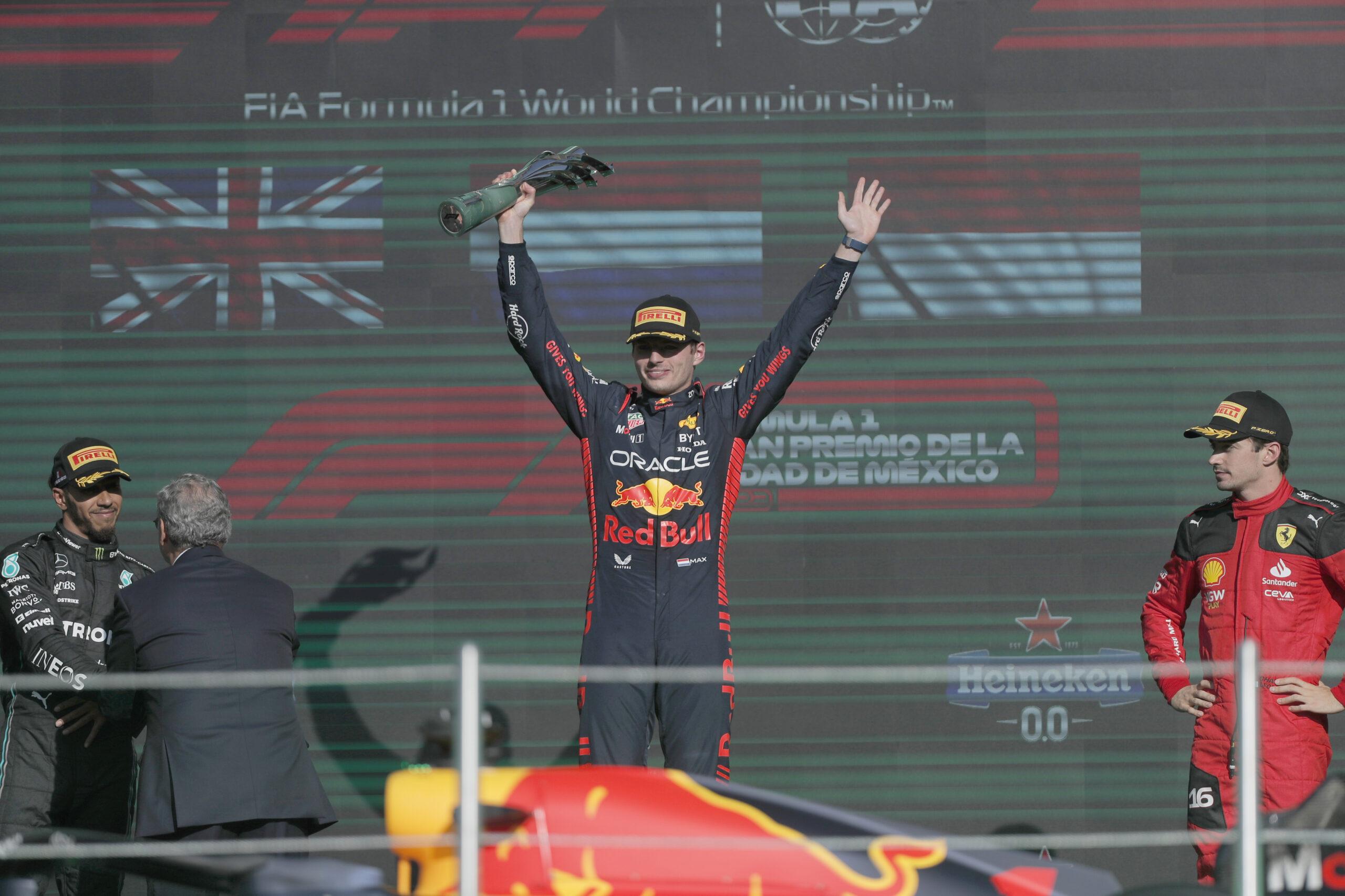 Verstappen gana en México y eleva a 16 su propio récord de victorias en un año