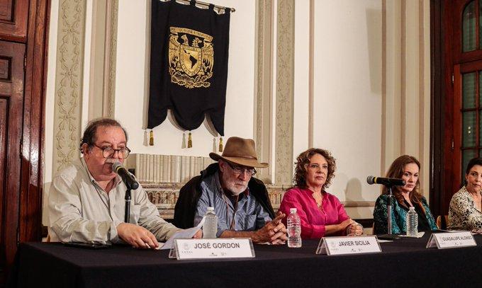 Recuerdan a Ignacio Solares en la Casa Universitaria del Libro