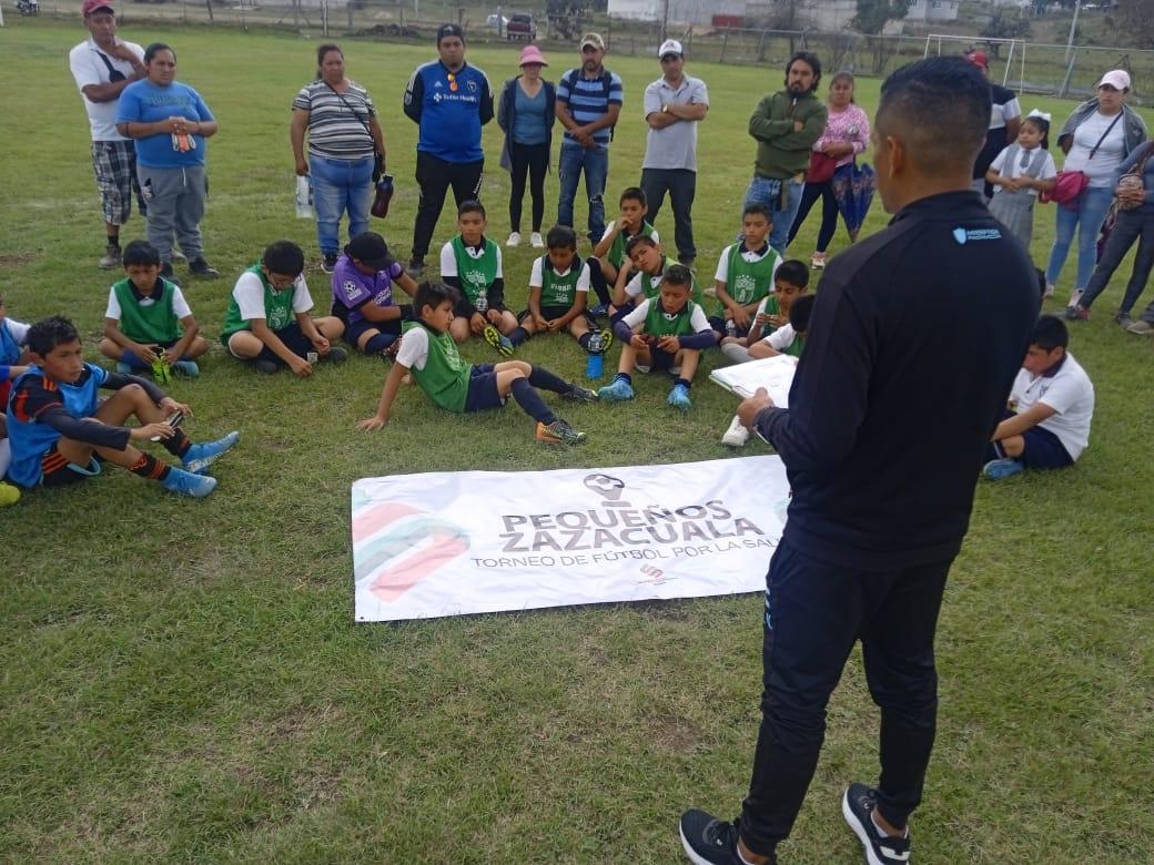 Promueve sanidad torneo de futbol infantil