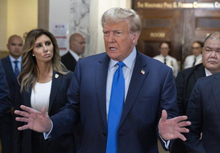 Trump llega con sus hijos al tribunal de Nueva York donde se le juzgará por fraude Trump llega con sus hijos al tribunal de Nueva York donde se le juzgará por fraude