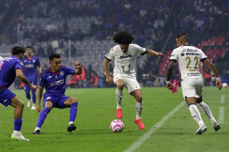 César Huerta y los Pumas golean a Cruz Azul en el Azteca