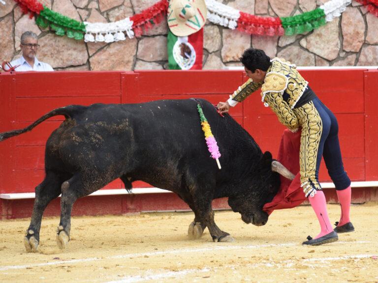 El torero mexicano Héctor Gutiérrez estará en el tercer cartel de la feria de Tlaxcala