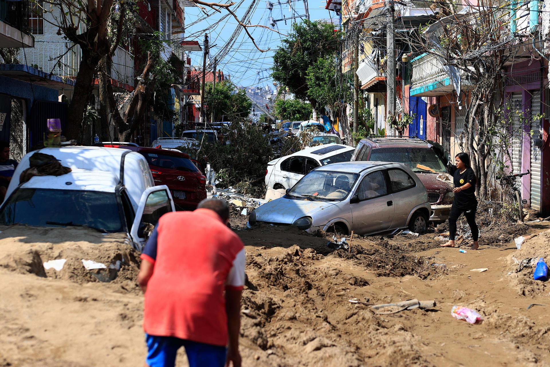 Suman ya 46 muertos y  58 desaparecidos en Acapulco