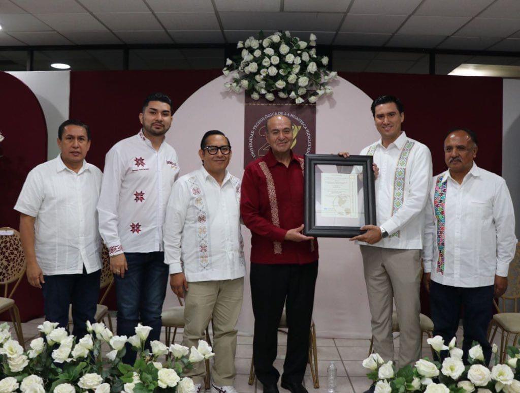 Reconocen a la Universidad Tecnológica de la Huasteca Hidalguense