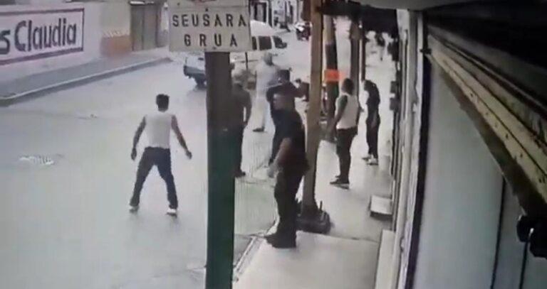 Riña en pleno centro de Cuautepec con machete y palo de golf