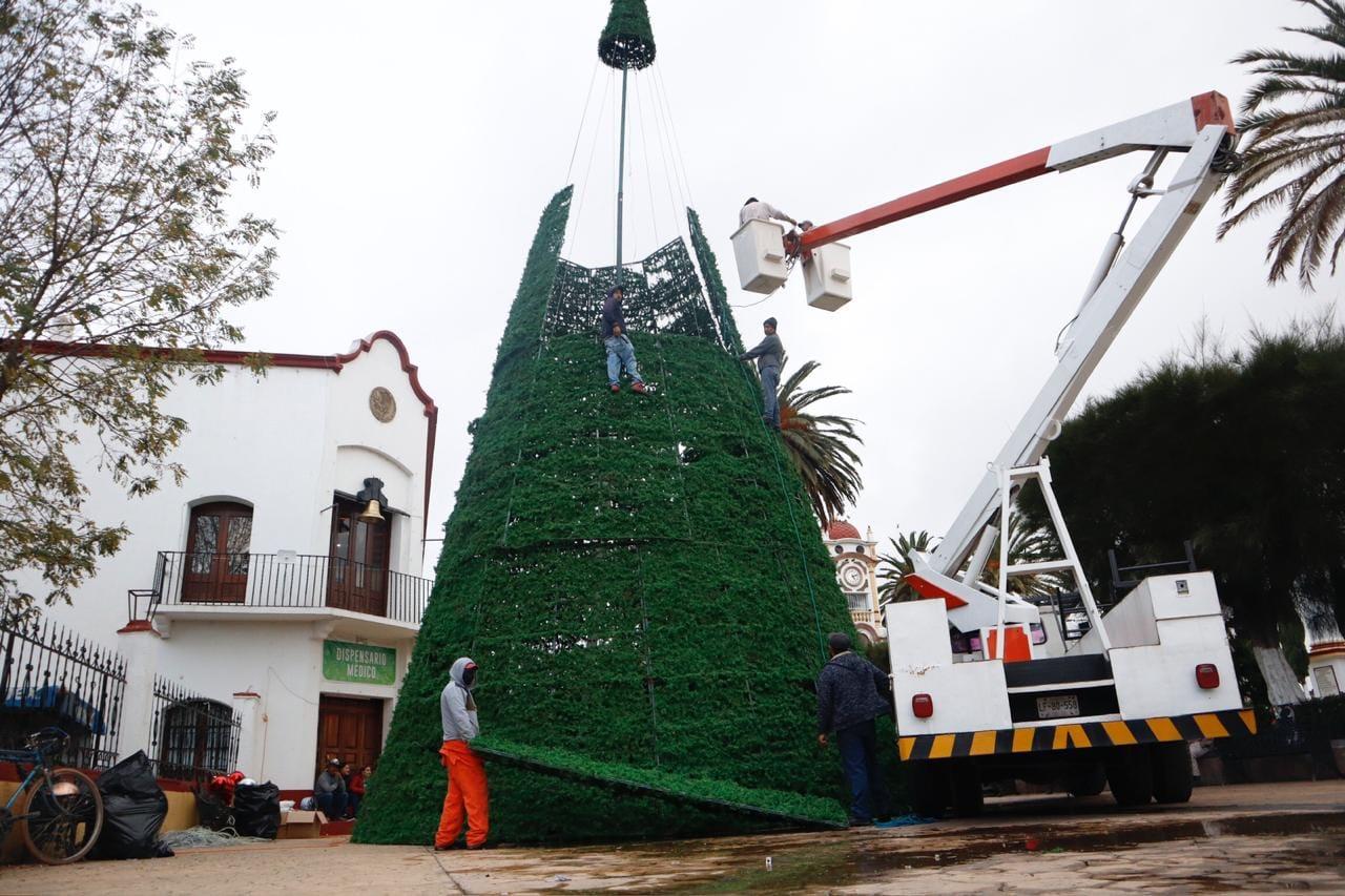 Encendido de árbol navideño este domingo, con espectáculo familiar