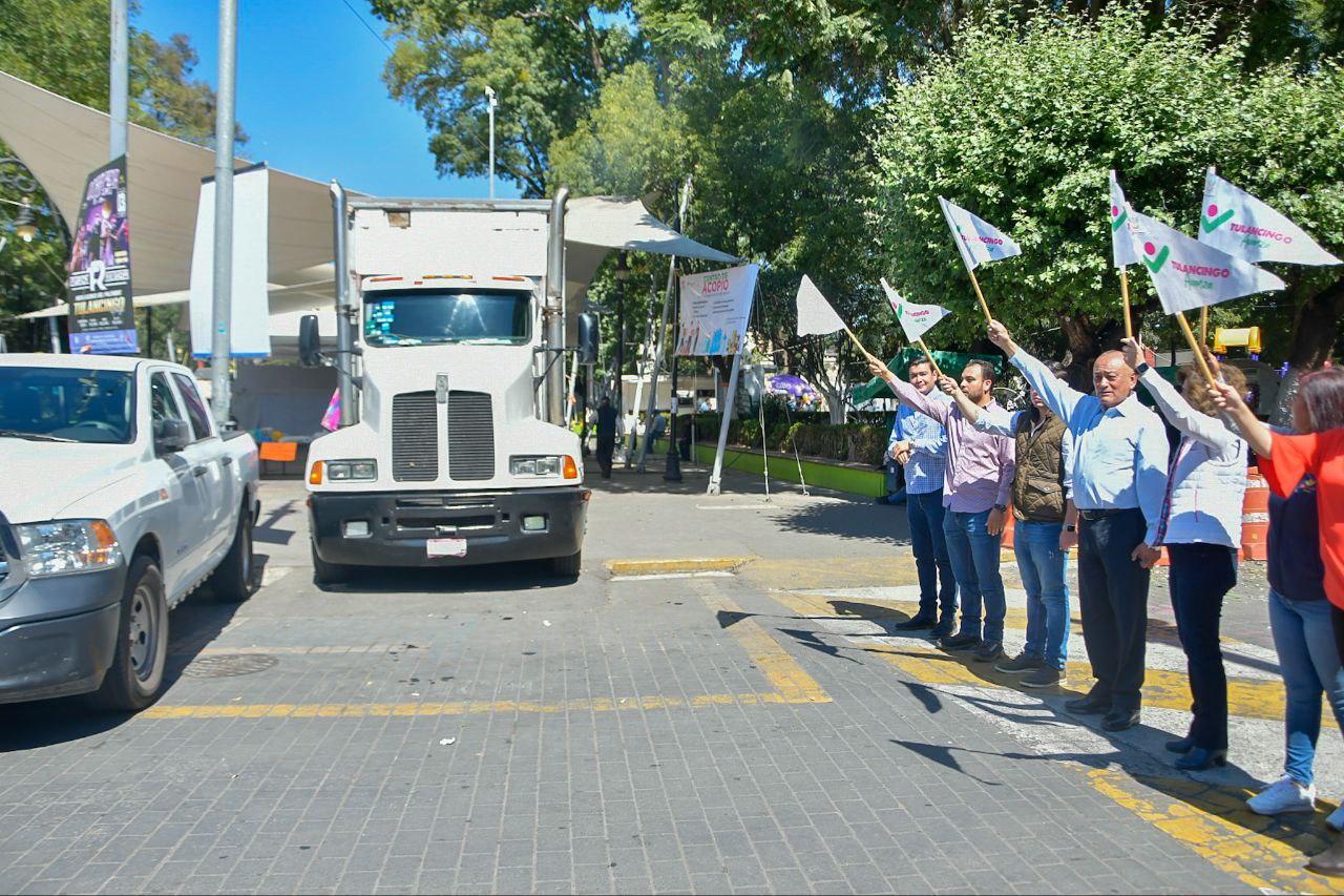 Banderazo de salida con ayuda humanitaria para afectados en Guerrero