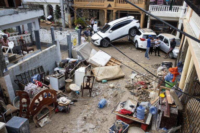 Suben a 30 los fallecidos a causa de las lluvias torrenciales en República Dominicana