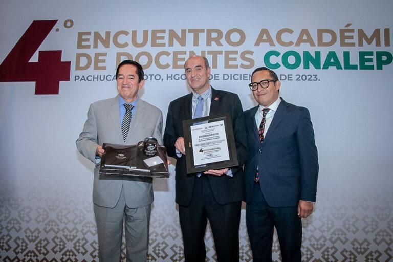 Impartió titular de la SEPH, conferencia magistral en el 4° Encuentro Académico de Docentes Conalep Hidalgo Impartió titular de la SEPH, conferencia magistral en el 4° Encuentro Académico de Docentes Conalep Hidalgo