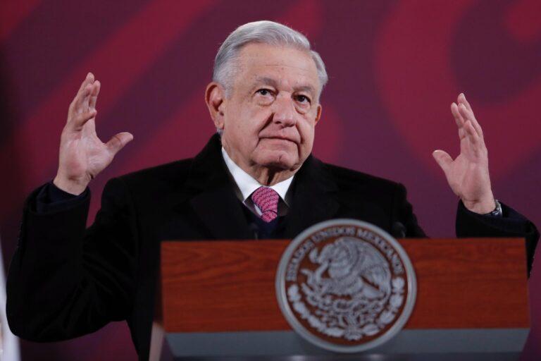 López Obrador asegura que “está bajando la migración” tras su reunión con EE.UU. López Obrador asegura que “está bajando la migración” tras su reunión con EE.UU.