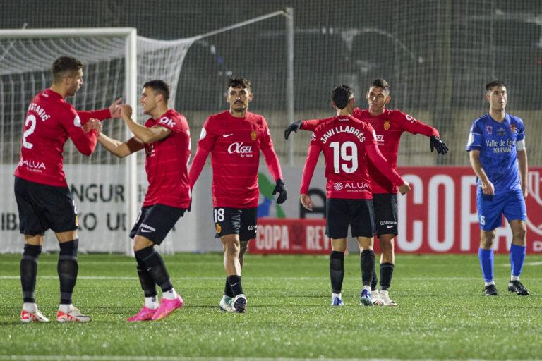 El Mallorca de Javier Aguirre se impone al Valle de Egüés