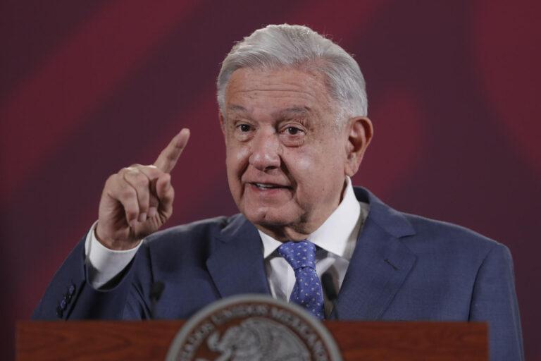 AMLO atribuye el asesinato de jóvenes al consumo de drogas AMLO atribuye el asesinato de jóvenes al consumo de drogas
