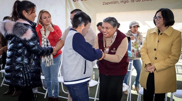 La Secretaría de Salud entregó ayudas funcionales 