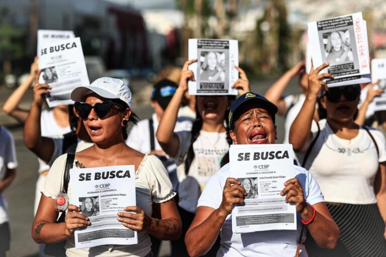 Protestan por desaparición de joven en Acapulco