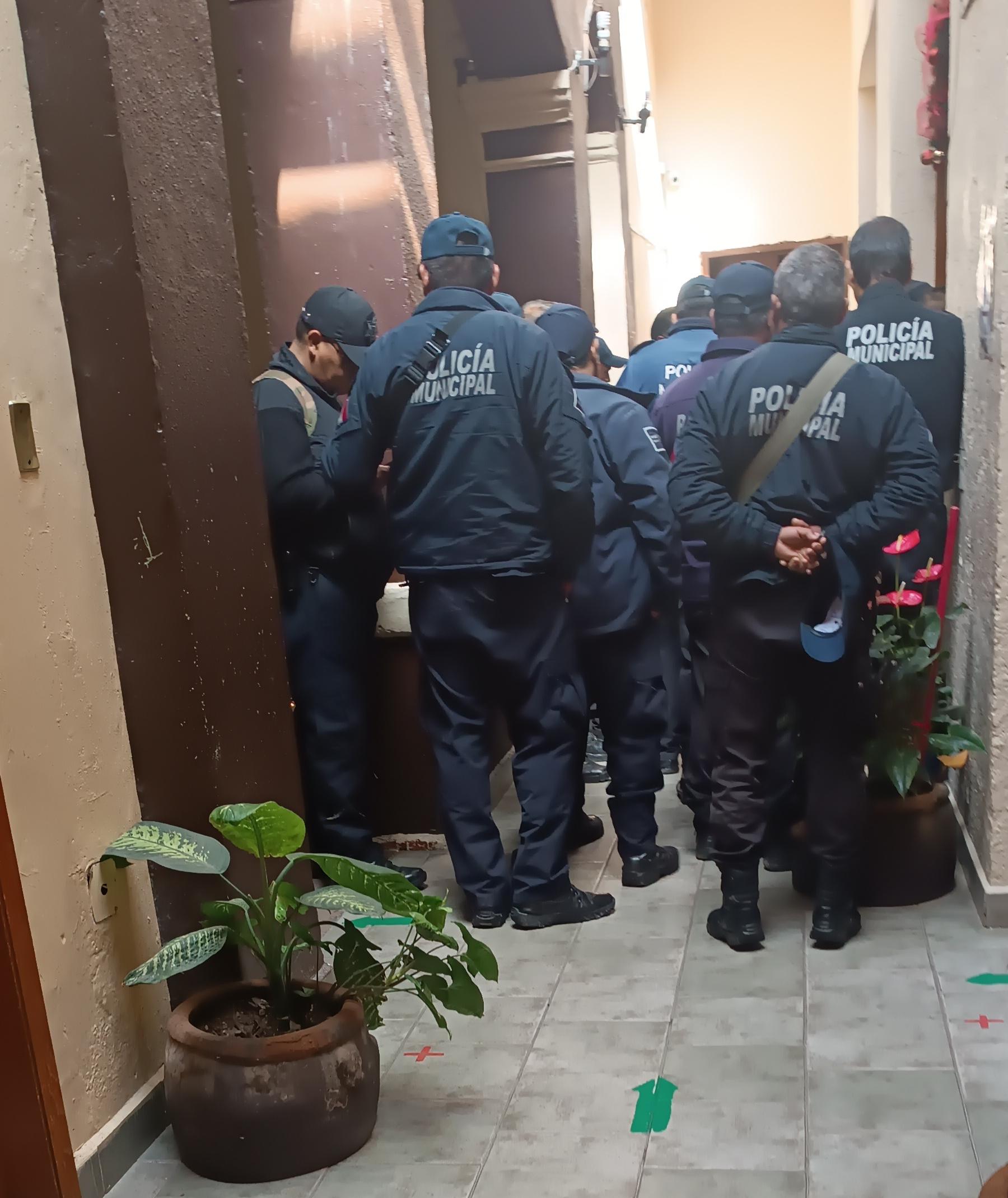 Quitan 11 días del aguinaldo a policías municipales