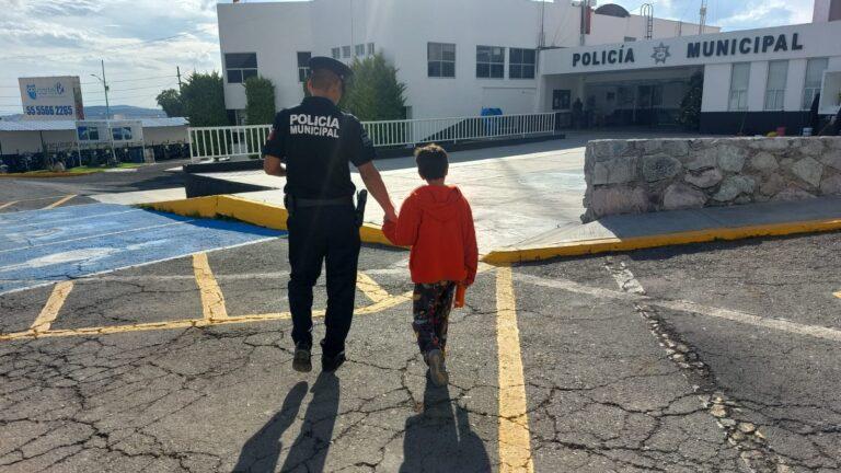 Policía de Pachuca localiza a niño extraviado