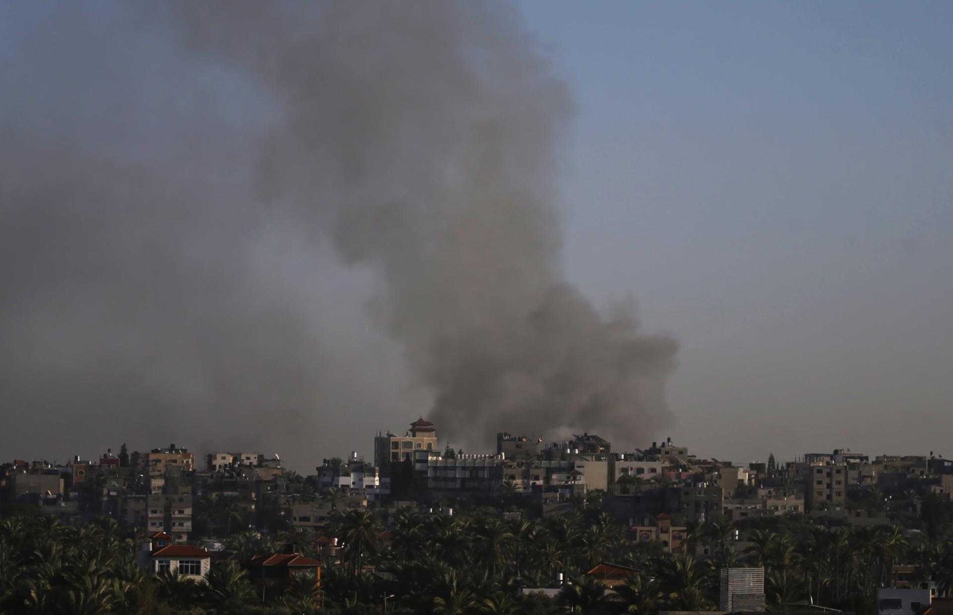 Al menos 225 palestinos murieron el fin de semana por los bombardeos israelíes en Gaza