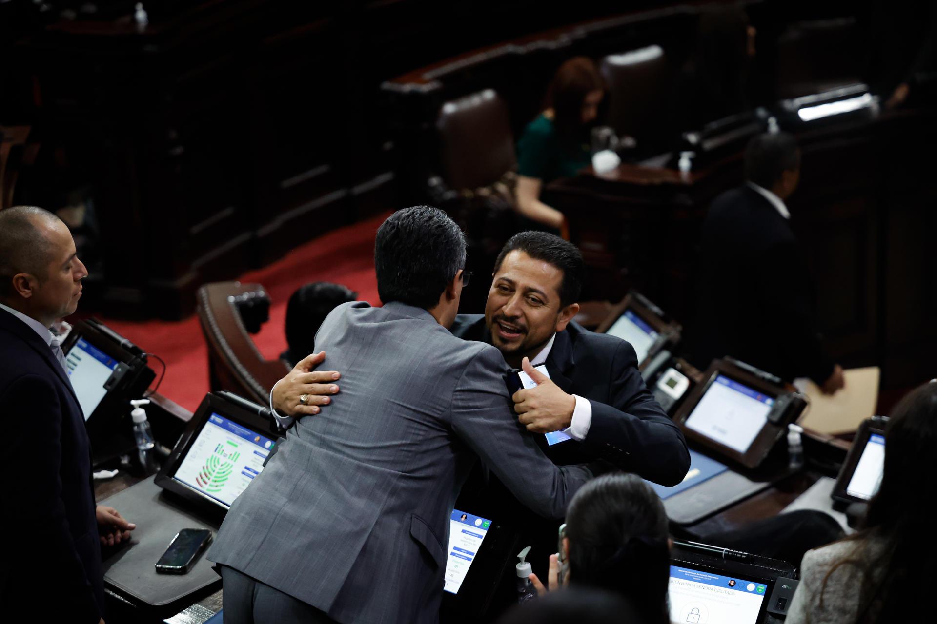 Diputados aliados de Arévalo ganan la presidencia del Congreso de Guatemala