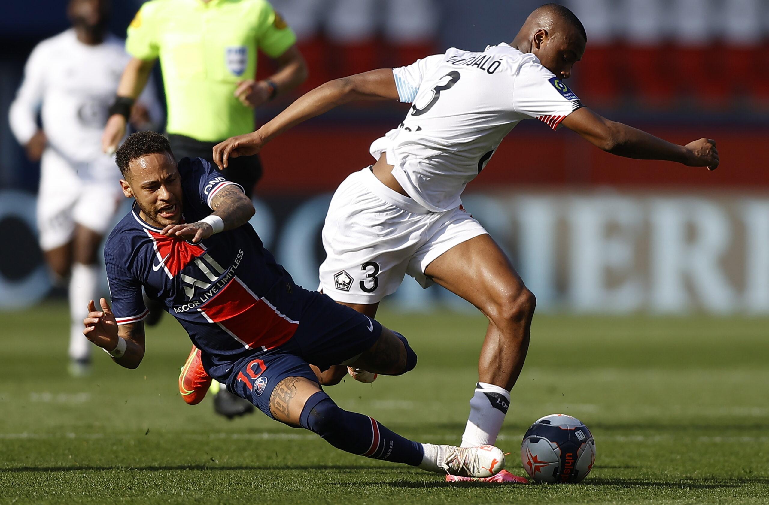 El PSG oficializa el fichaje del brasileño Moscardo y su cesión al Corinthians