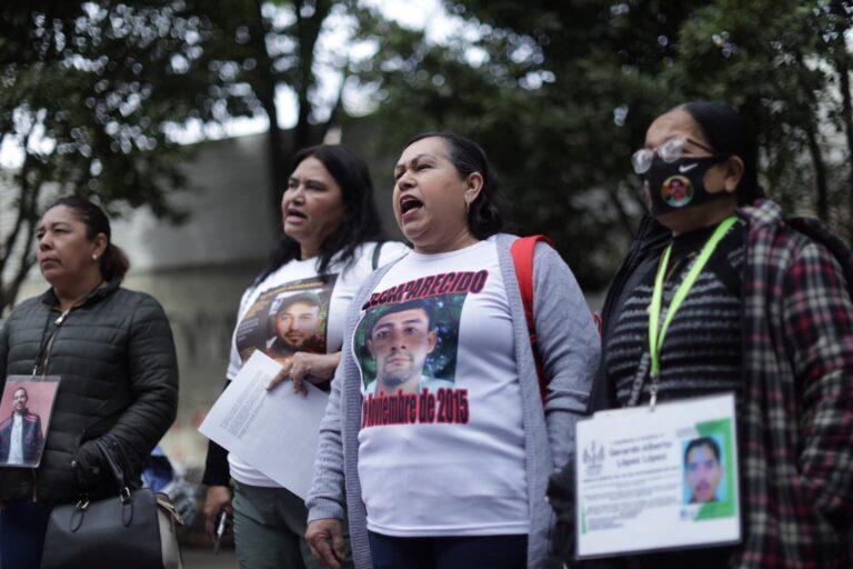 Familias claman contra la cifra “ridícula” de desaparecidos Familias claman contra la cifra “ridícula” de desaparecidos