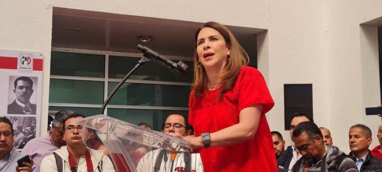Carolina Viggiano va por la senaduría Carolina Viggiano va por la senaduría